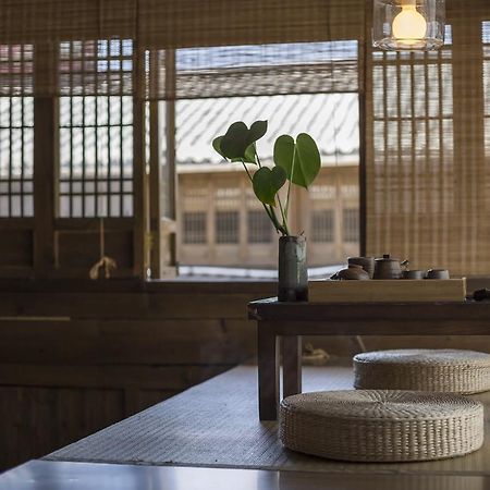 Nirvana Villa 麗江市 エクステリア 写真