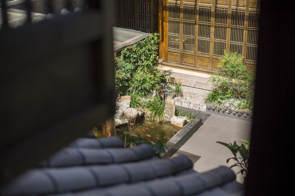 Nirvana Villa 麗江市 エクステリア 写真