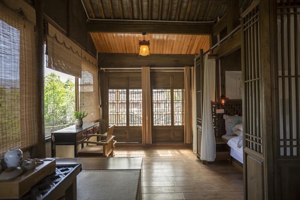 Nirvana Villa 麗江市 エクステリア 写真