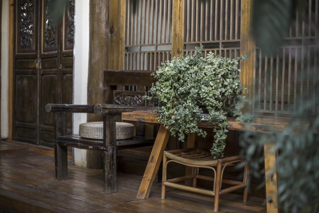 Nirvana Villa 麗江市 エクステリア 写真