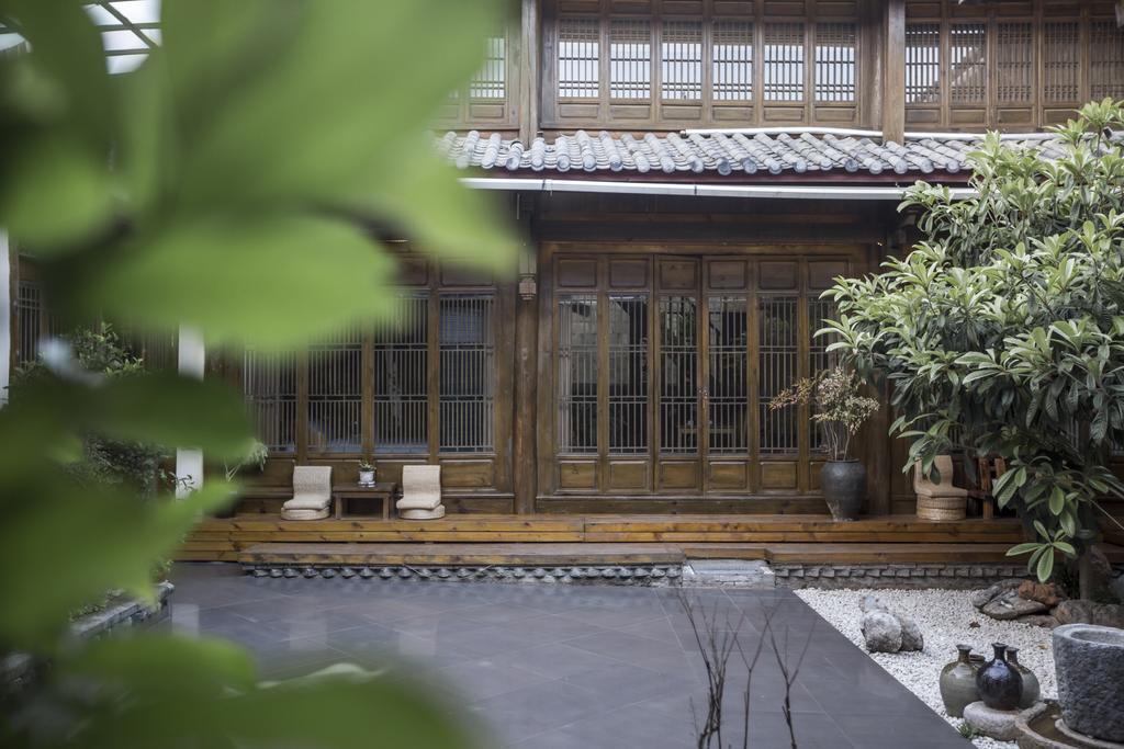 Nirvana Villa 麗江市 エクステリア 写真