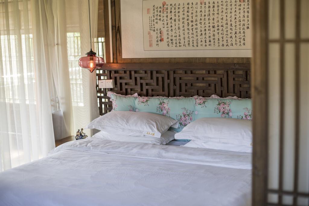 Nirvana Villa 麗江市 エクステリア 写真