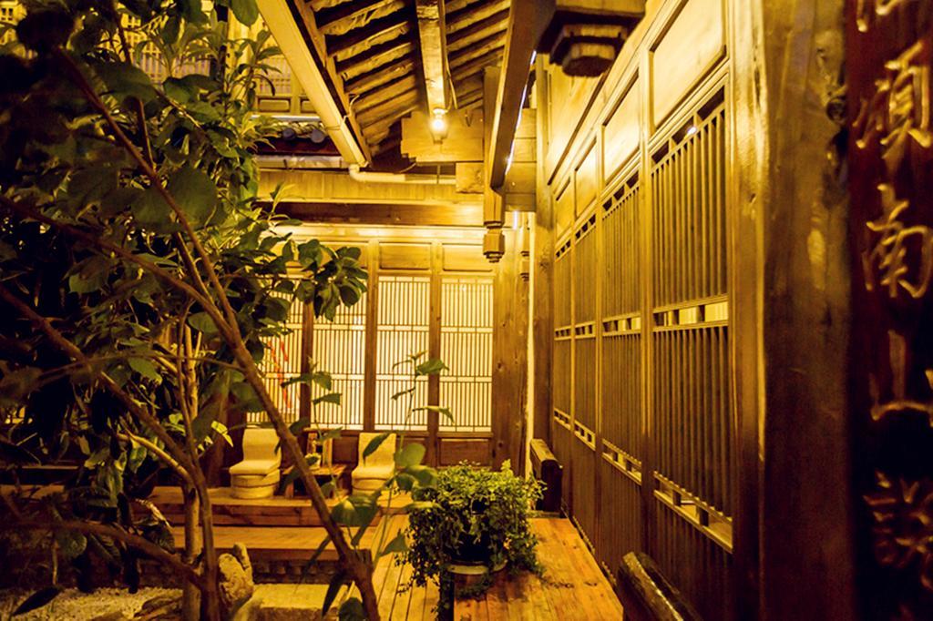 Nirvana Villa 麗江市 エクステリア 写真